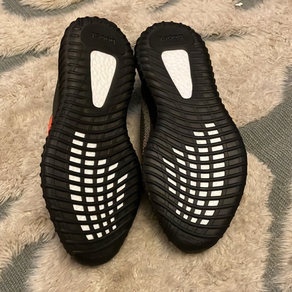 Adidas Yeezy 350V2 beluga - Picture 7 of 8